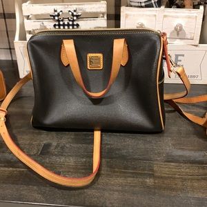 Dooney and bourke handbag